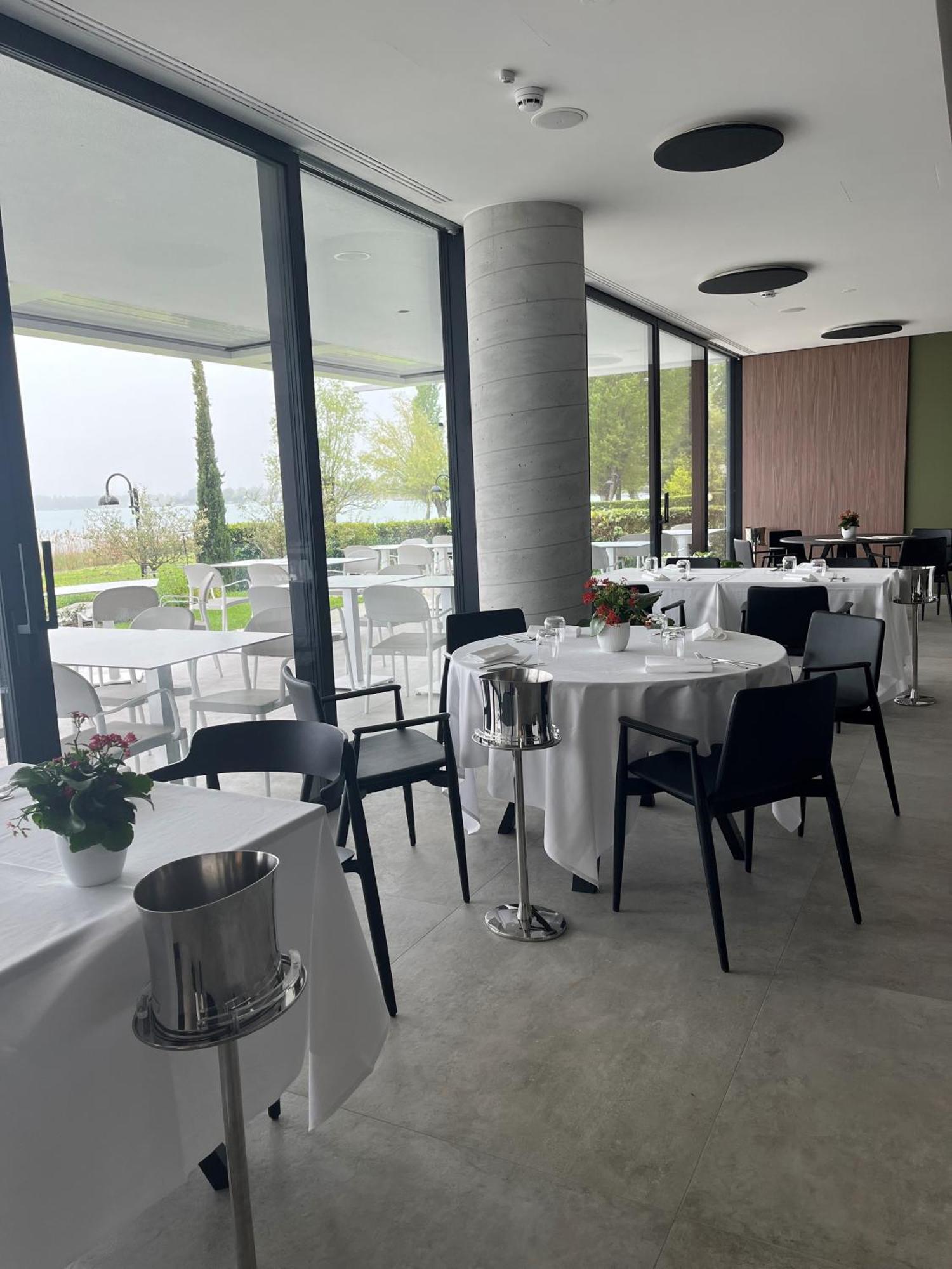 Hotel Europa Σιρμιόνε Εξωτερικό φωτογραφία