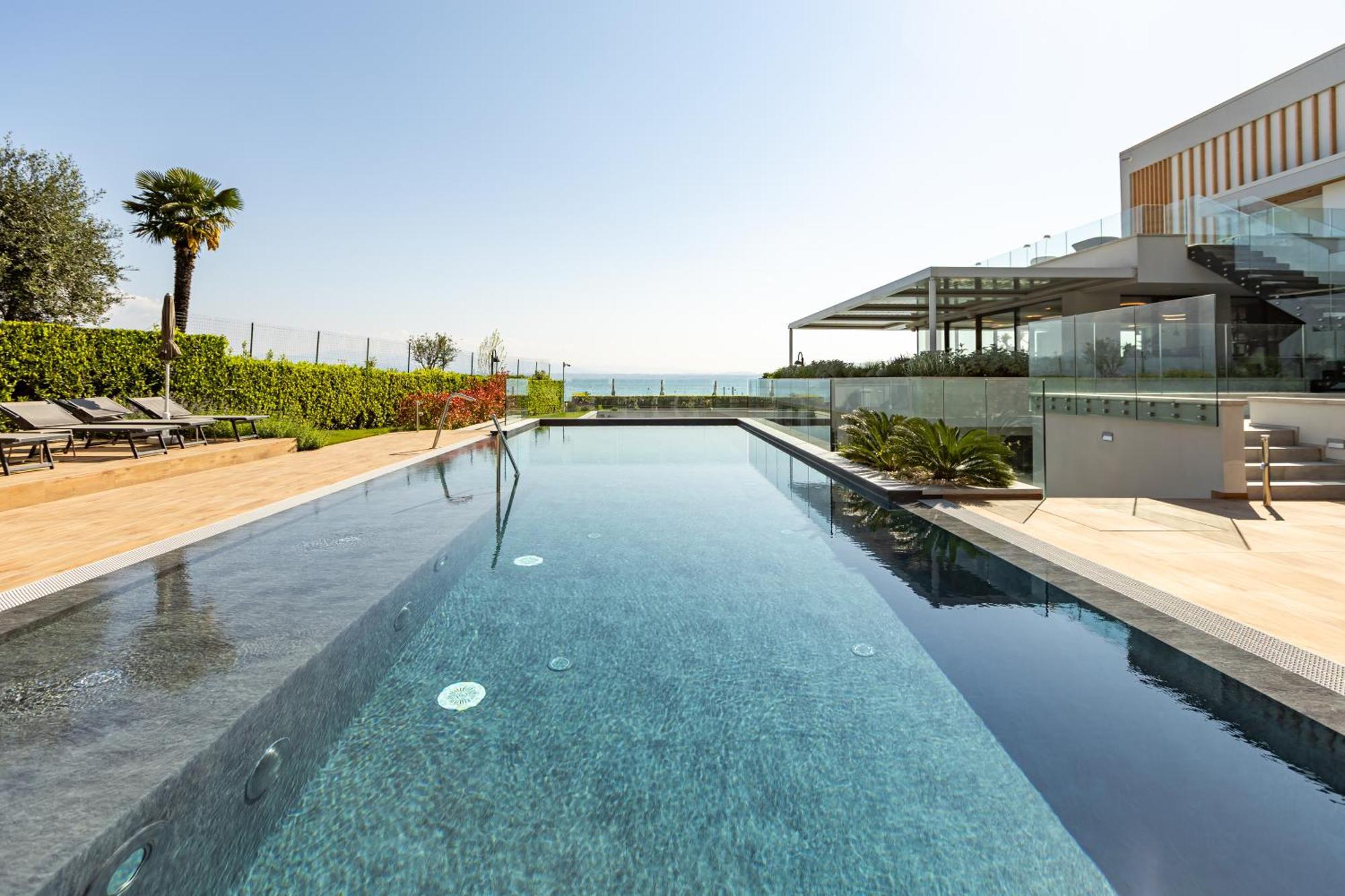 Hotel Europa Σιρμιόνε Εξωτερικό φωτογραφία